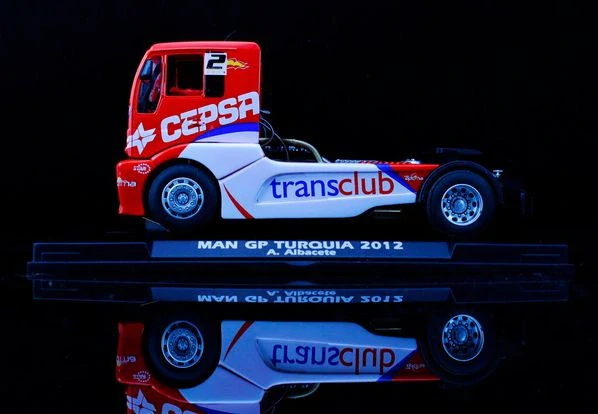 Fly slotcar truck MAN TR1400