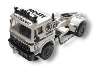 LIAZ NA AUTODRÁHY ITES, CARRERA atd. TAHAČ BÍLÝ. 14000 / 20000 ot.