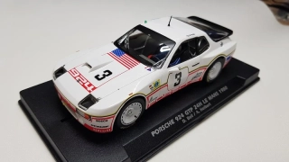 Model Fly auta na autodráhu PORSCHE 924 TURBO No.3
